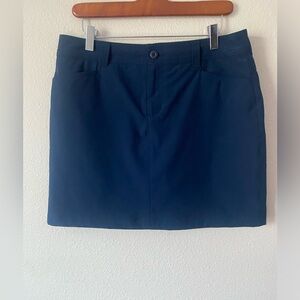 Eddie Bauer Women’s Adventurer 2.0 Skort Navy Blue  Size 8